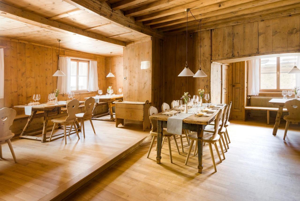 Hotel Chasa Chalavaina Müstair Eksteriør billede