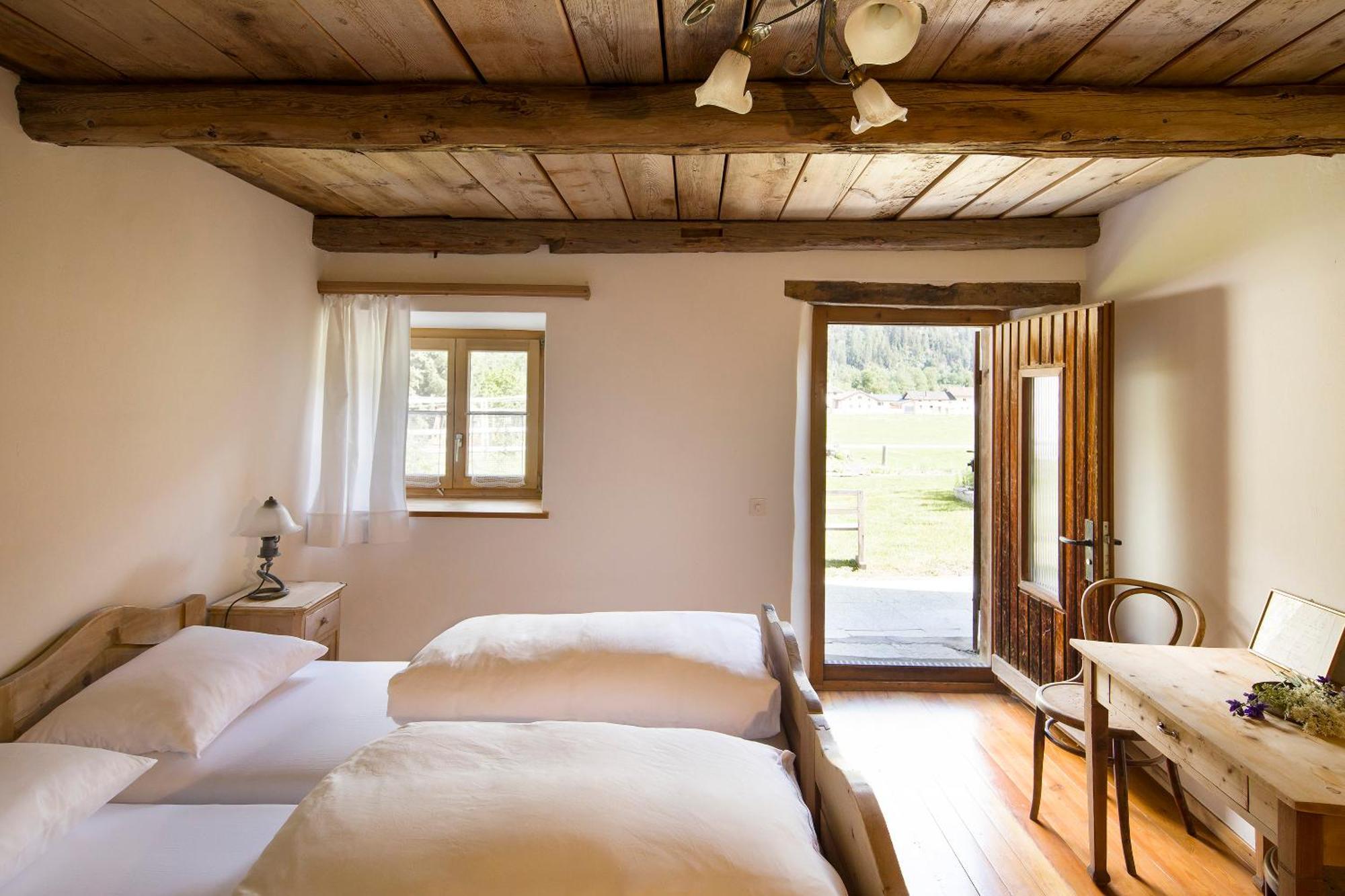 Hotel Chasa Chalavaina Müstair Værelse billede